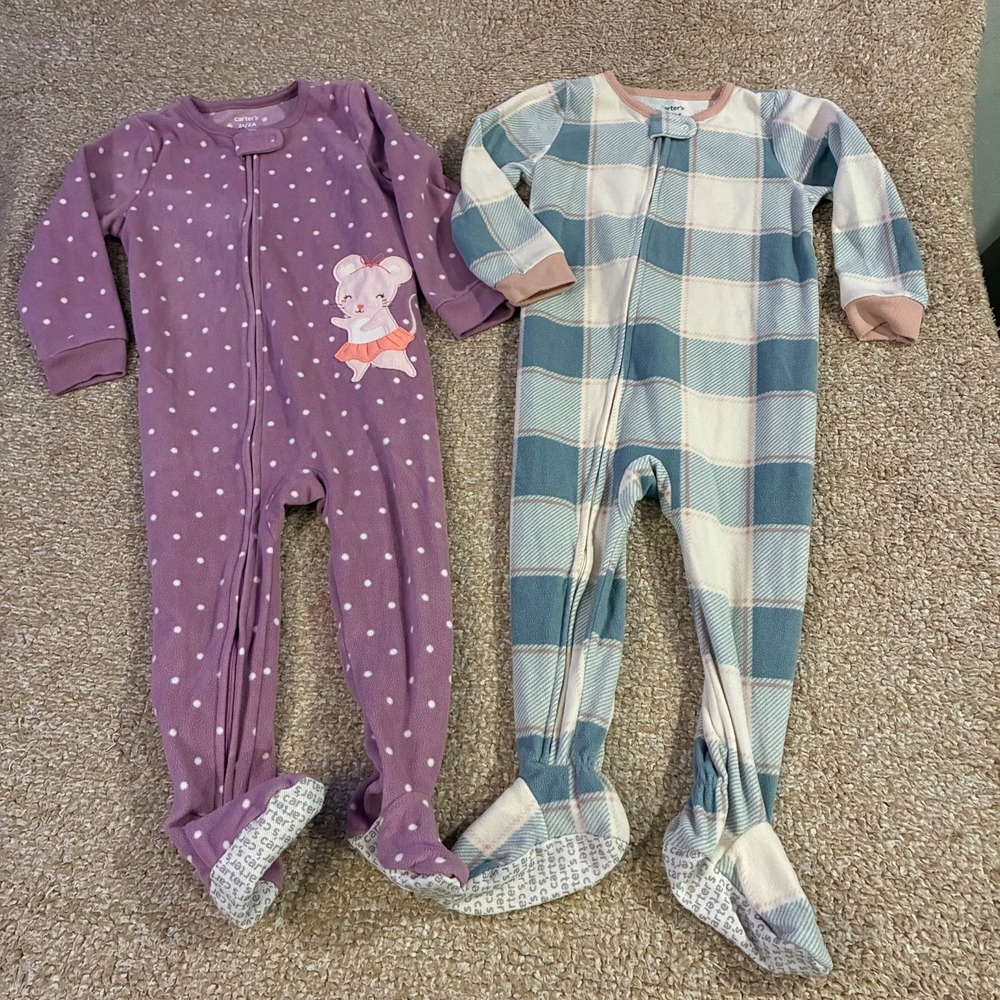 Carter's Fleece Footed Pajamas Lot Girls 2T Polka Dot Plaid Zip Sleepers